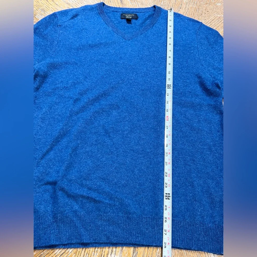 Club Room 100% cashmere knit sweater soft heathered blue v neck‎ preppy luxury